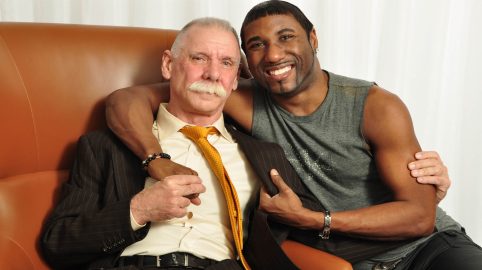 Photo of Stock Trader Needs A Black Dick Tonight